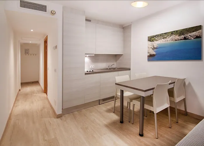 Apartamentos Sol y Vera